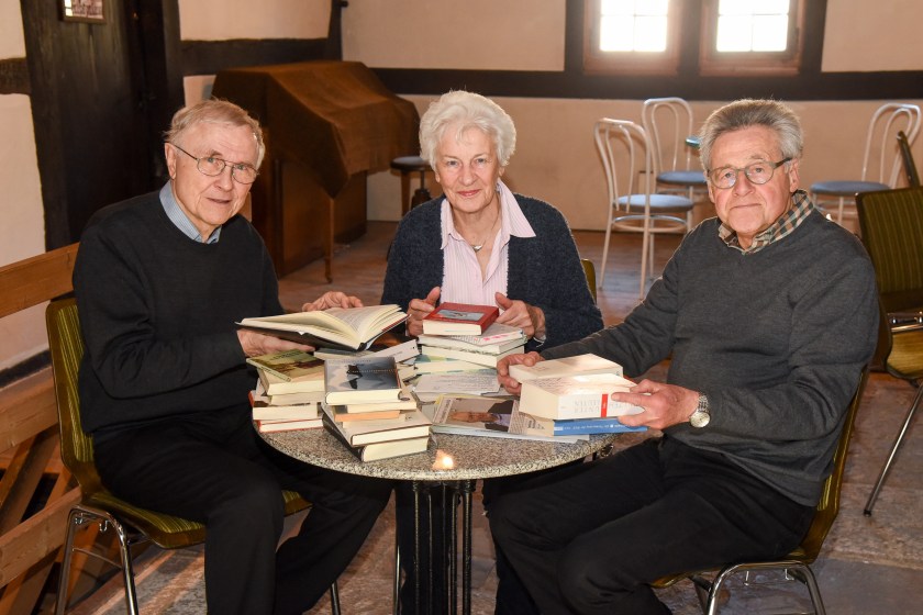 Dr. Gerhard Vogt, Renate Fischer und Prof. Roland Häcker (v.l.